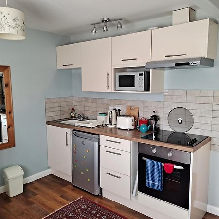 Cheltenham Studio Apartment Bagian luar foto